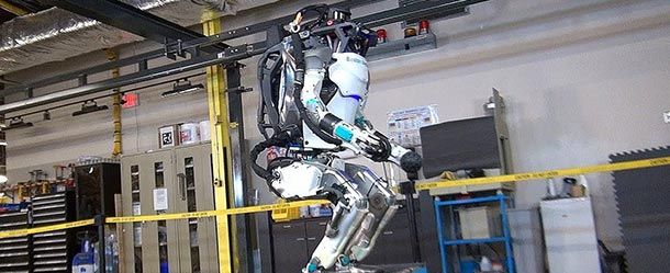  Boston Dynamics'in Takla Atan Robotu "Atlas" 